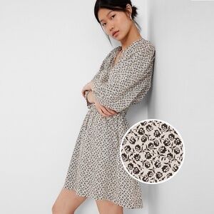 GAP | Smocked Waist Puff Mini Dress in White Floral Print, Size Small